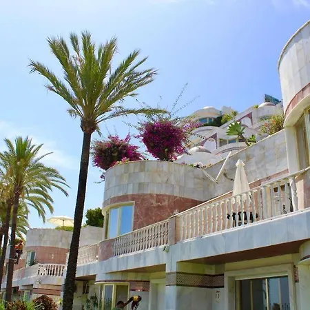 Puerto Banus Luxury Beachfront D Apartment