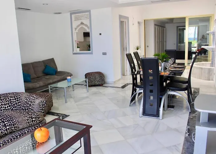 Lägenhet Puerto Banus Luxury Beachfront D Marbella